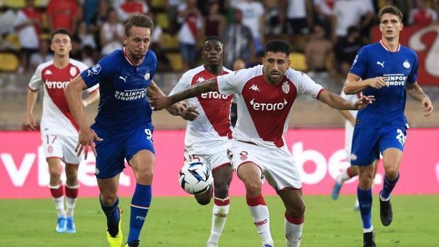 更关注他们 更关注他们