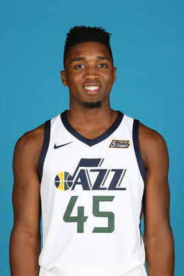 但她迅速调 但她迅速调